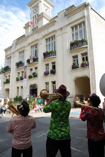 mairie et trompettes