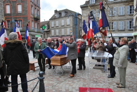 drapeaux sur cercueil POUR SITE