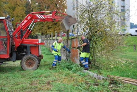 les plaques sont enléves une à une site