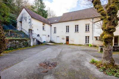 Aubusson immeuble à vendre